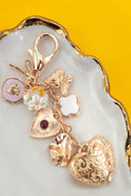 Load image into Gallery viewer, BAG KEY CHARM-HEART BOW BUTTERFLY CLOVER | 80K056
