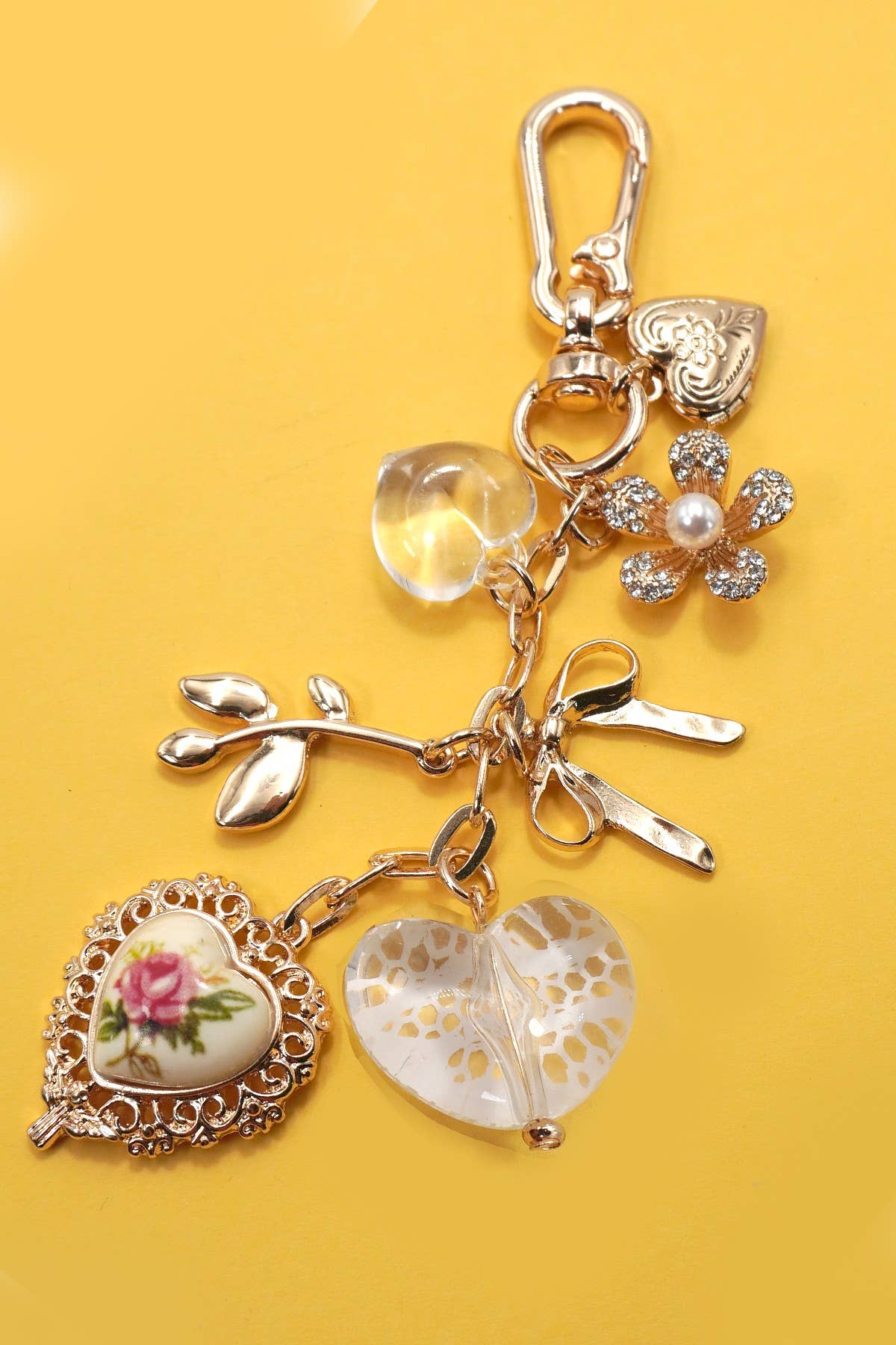 BAG CHARM, PORCELAIN LACE HEART FLORAL